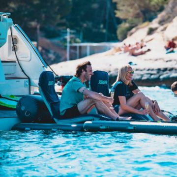 Detailed Close-Up Of The Heavy-Duty Marine Grade Materials And Construction Of The Jobe Sports Infinity Comfort Chair Lounger