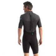 Guests Enjoying The Jobe Sports Perth 3/2Mm On The Ocean, The Perfect Season Extender Or For Additional Guest Discresion. Full Stretch 3/2Mm Neoprene. Flatock Seams. Back Zip.
