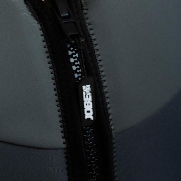 Guests Enjoying The Jobe Sports Unisex Neoprene Vest On The Ocean, Ultra Soft And Comfortable For Extended Use. Iso Certified 50N. Fast Entry And Exit. Bomb-Proof Ykk Zipper And Buckles. Kill Cord D-Ring.